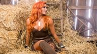 Becky Lynch (Farm 4)